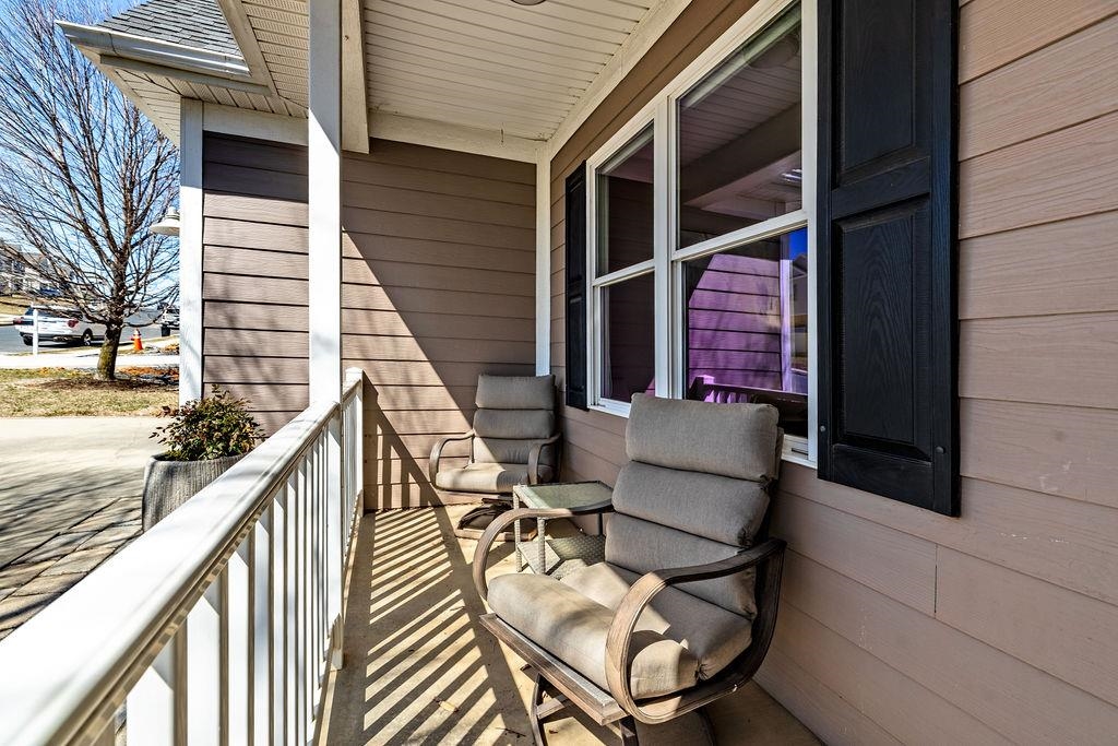 401 STONEWALL JACKSON BLVD