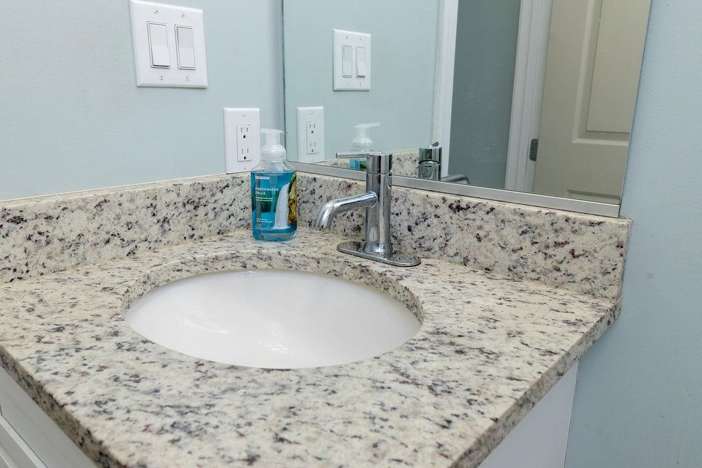 401 STONEWALL JACKSON BLVD