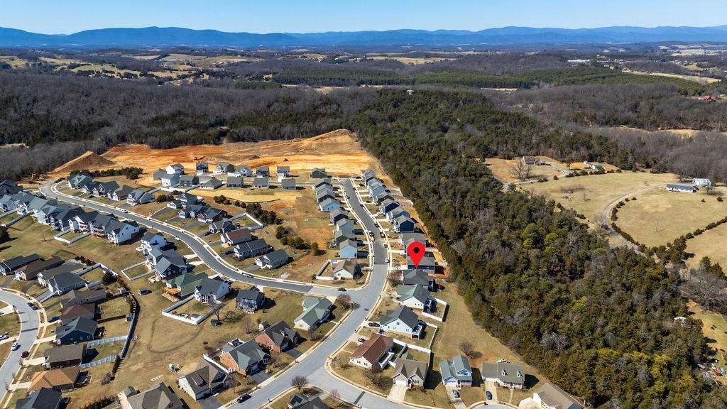 401 STONEWALL JACKSON BLVD