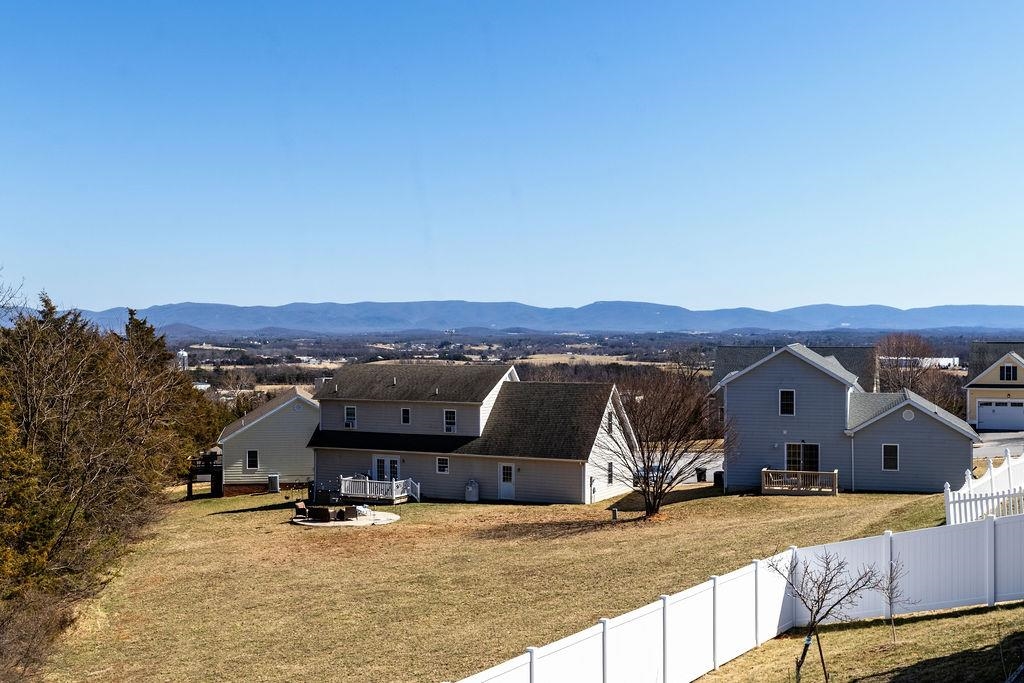 401 STONEWALL JACKSON BLVD