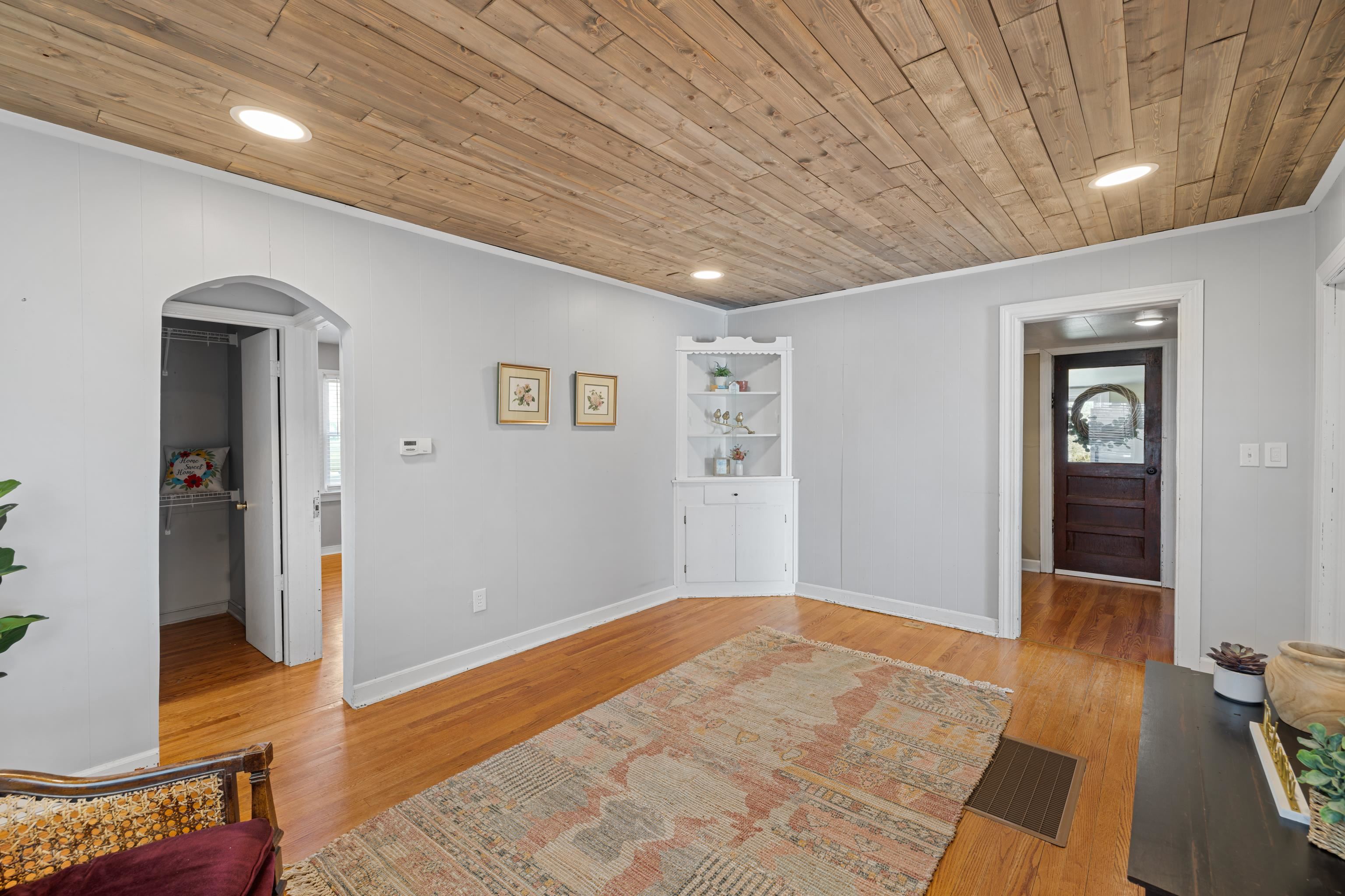 1985 BARREN RIDGE RD