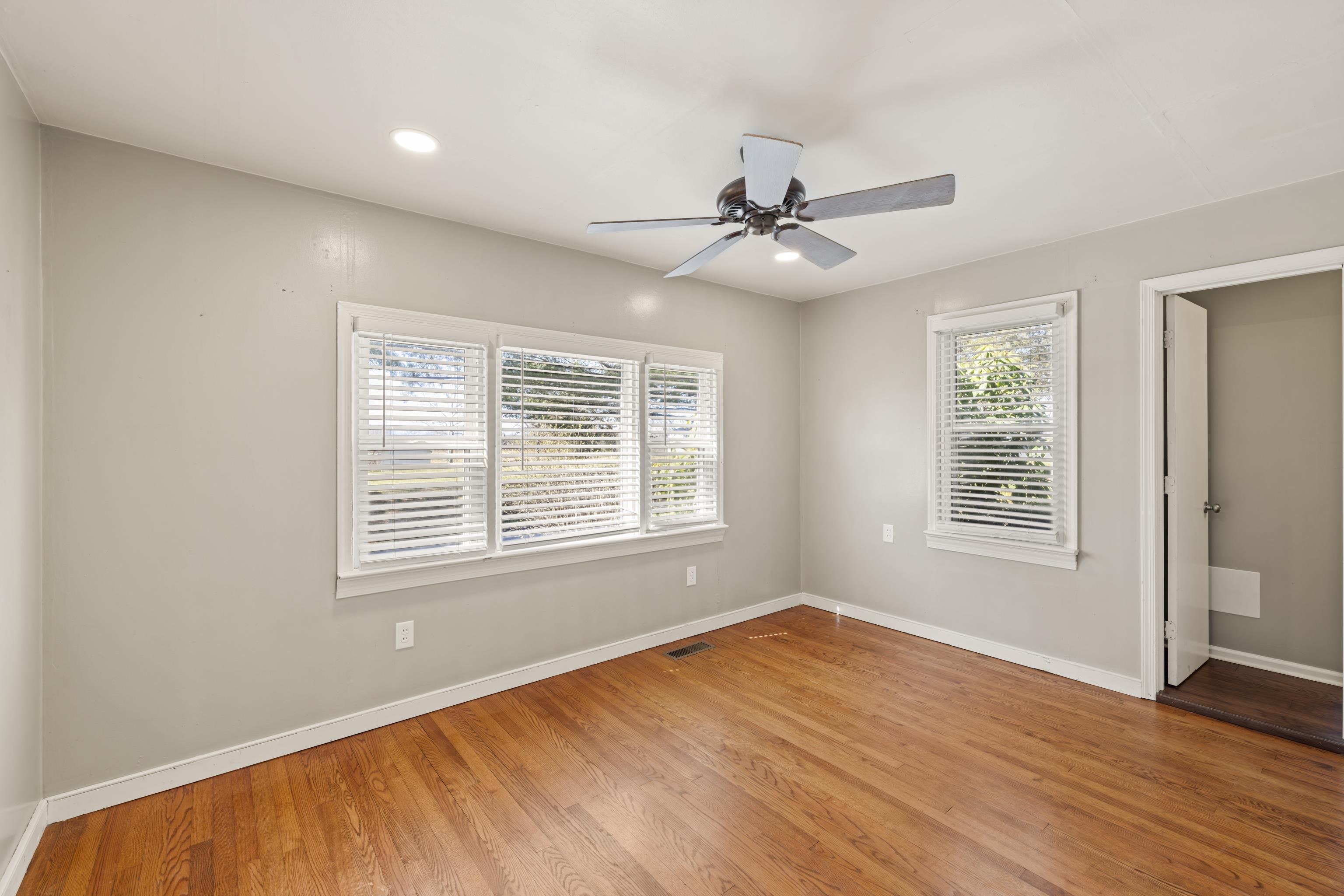 1985 BARREN RIDGE RD