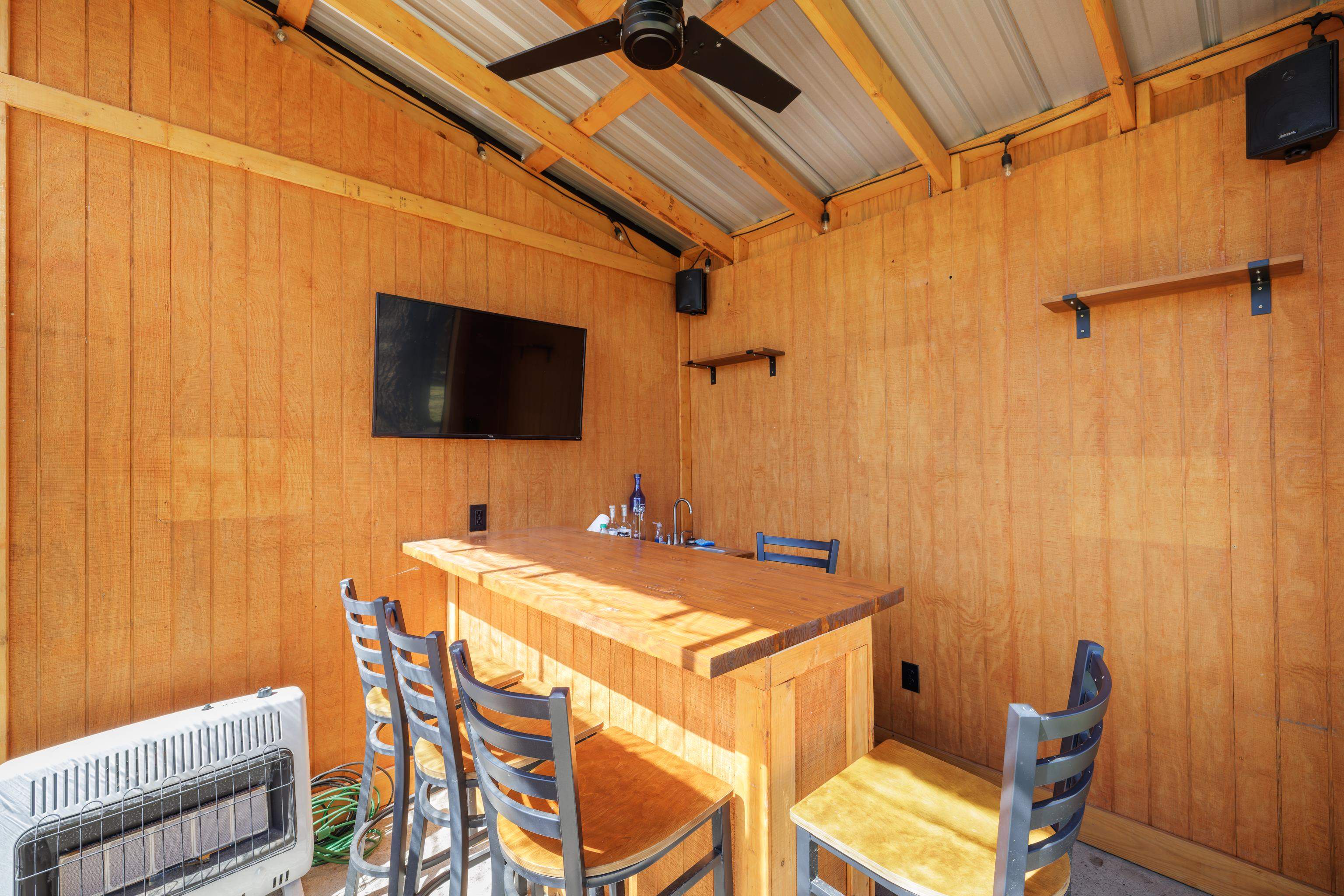 1985 BARREN RIDGE RD