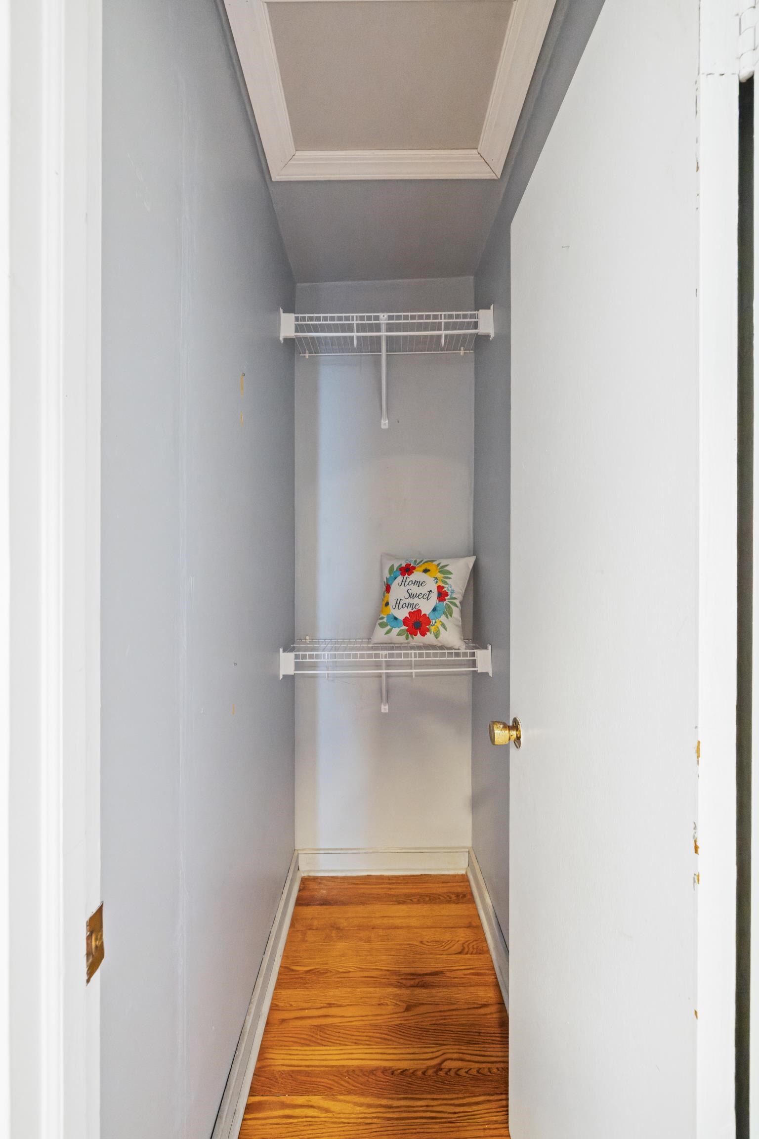 1985 BARREN RIDGE RD