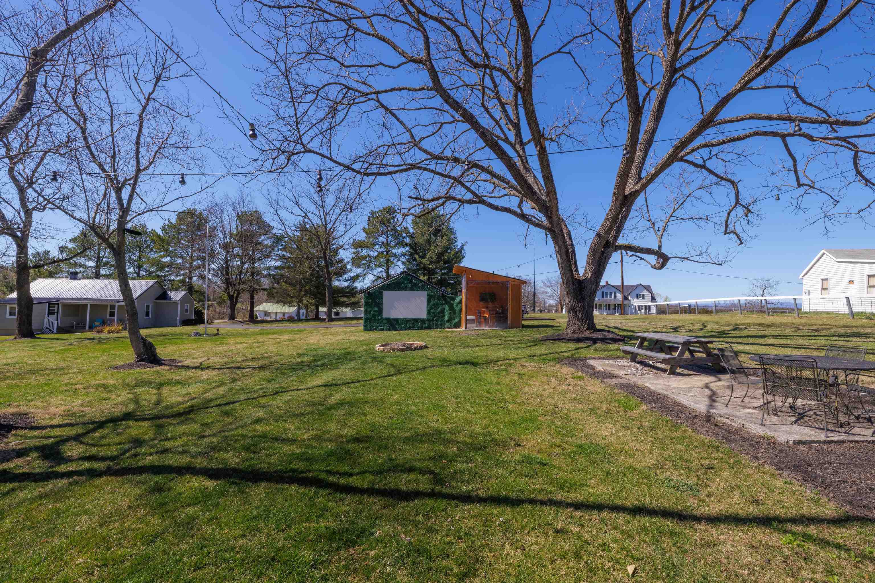 1985 BARREN RIDGE RD