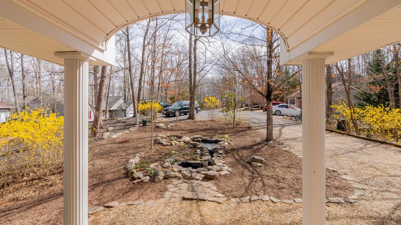 159 YANCEY CT