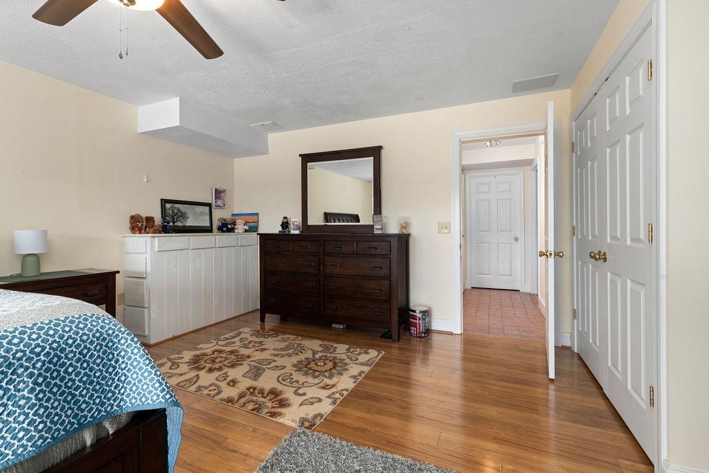 165 HOWARDSVILLE RD