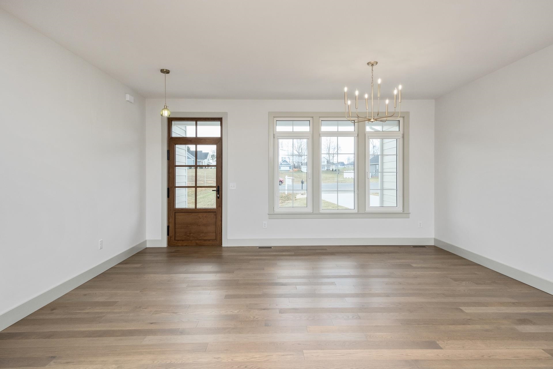 135 RADNOR CT