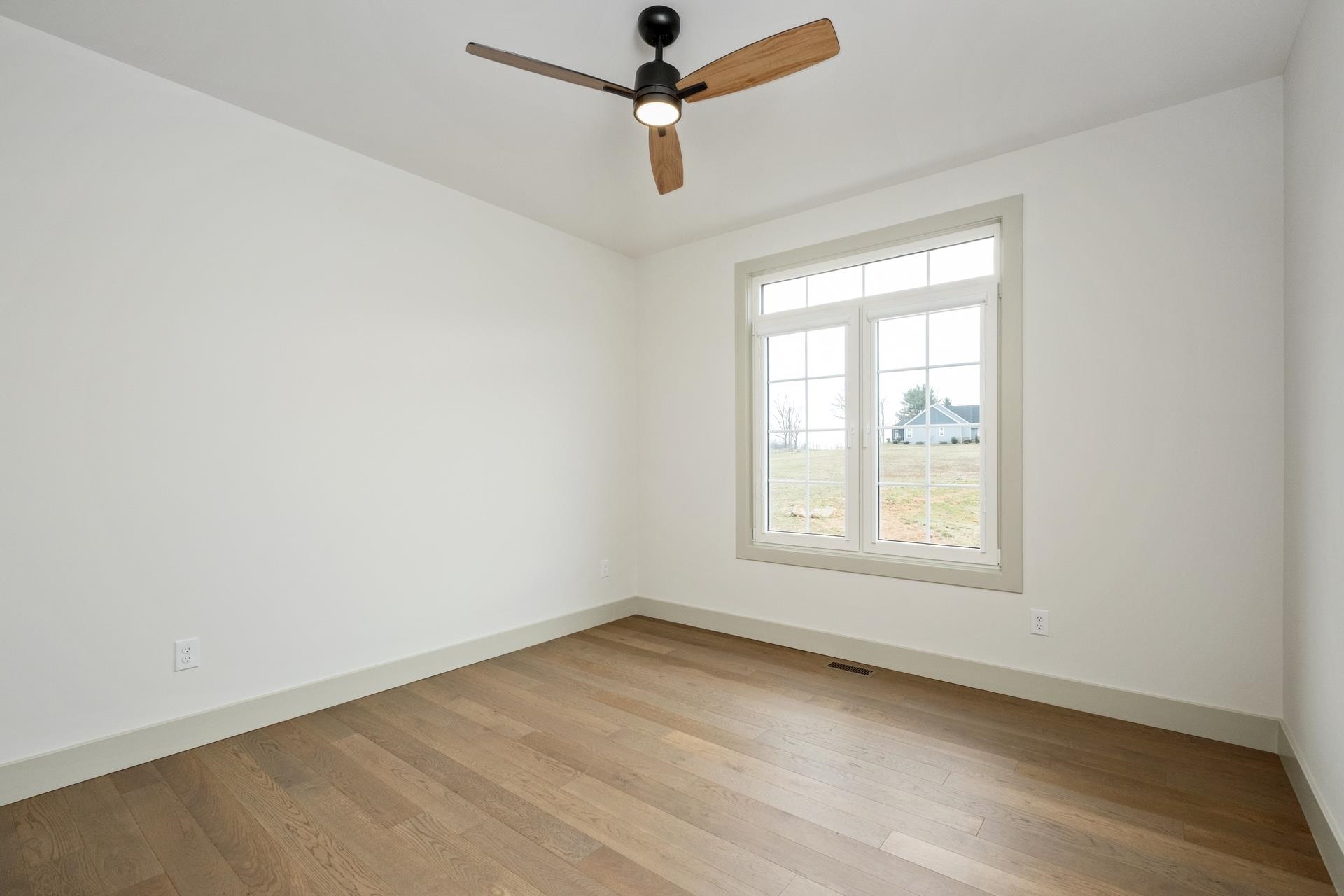 135 RADNOR CT