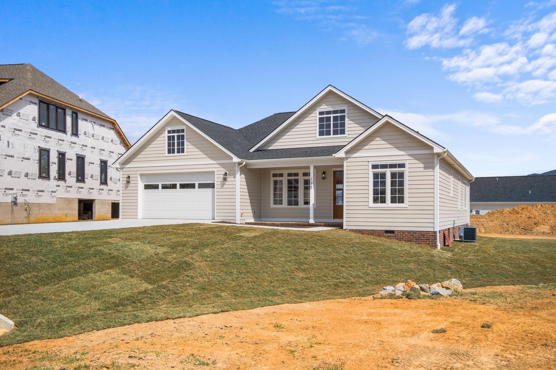 135 RADNOR CT