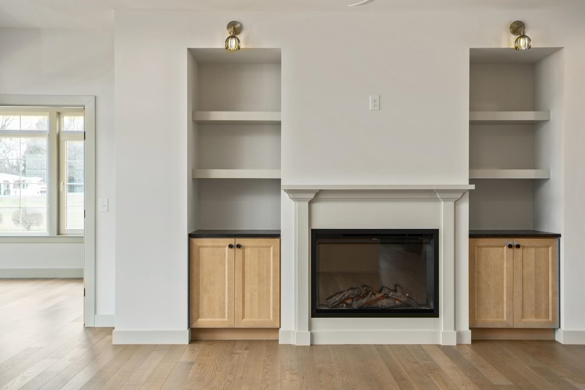 135 RADNOR CT