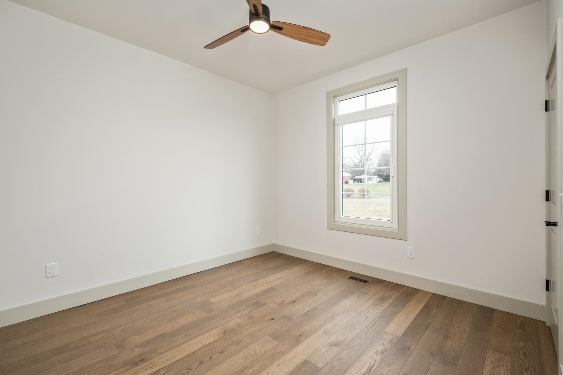 135 RADNOR CT