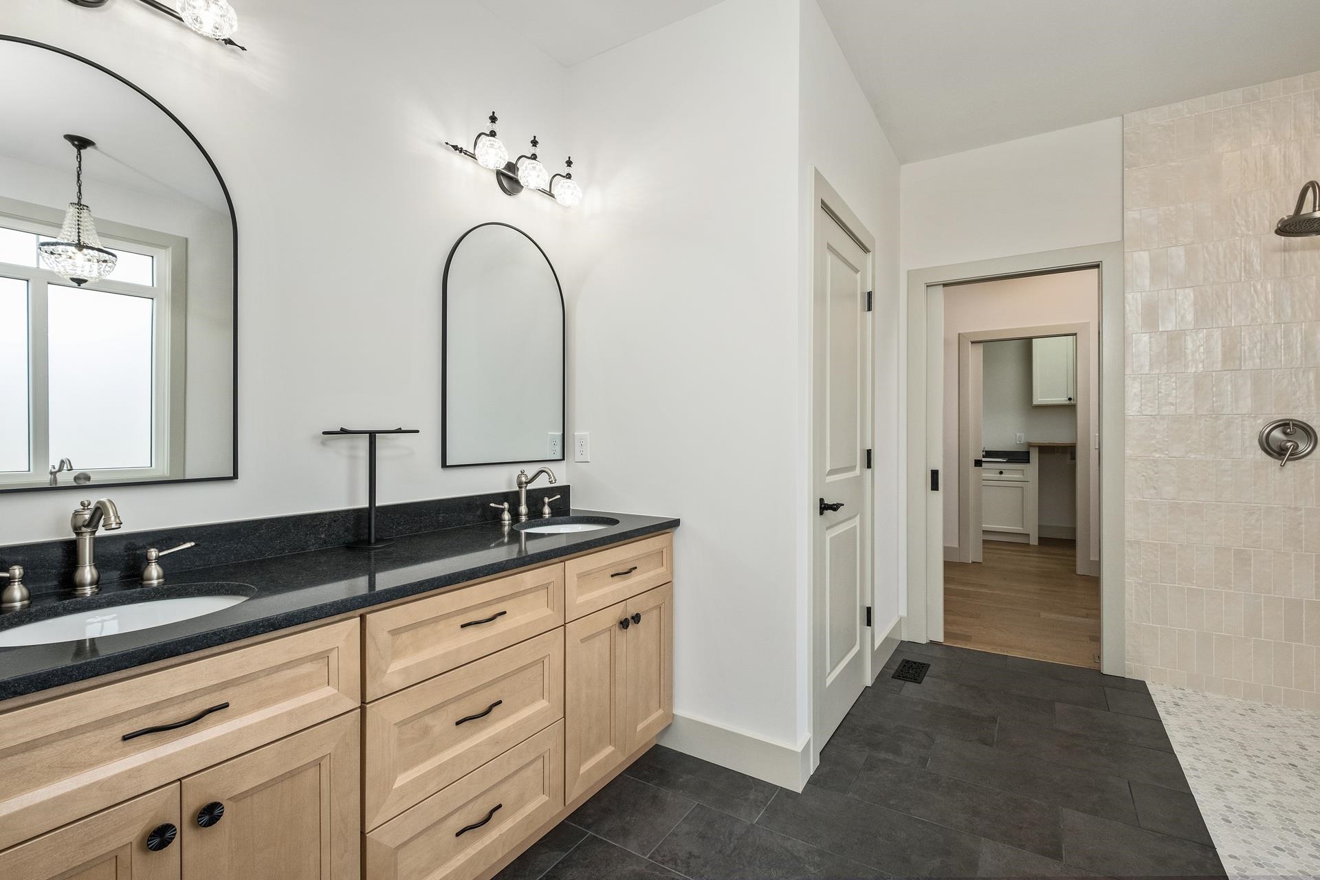 135 RADNOR CT