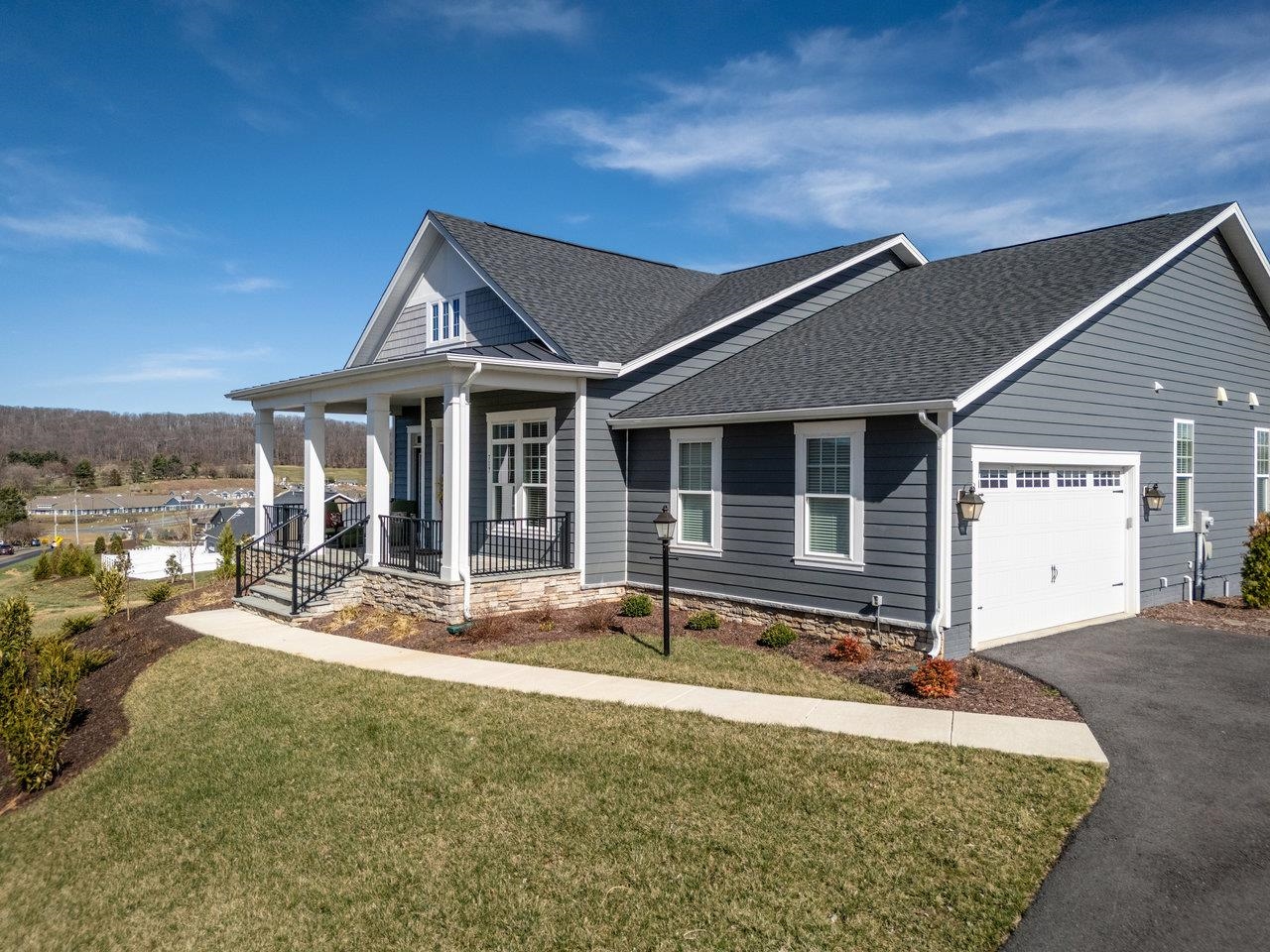 717 BOYERS RD