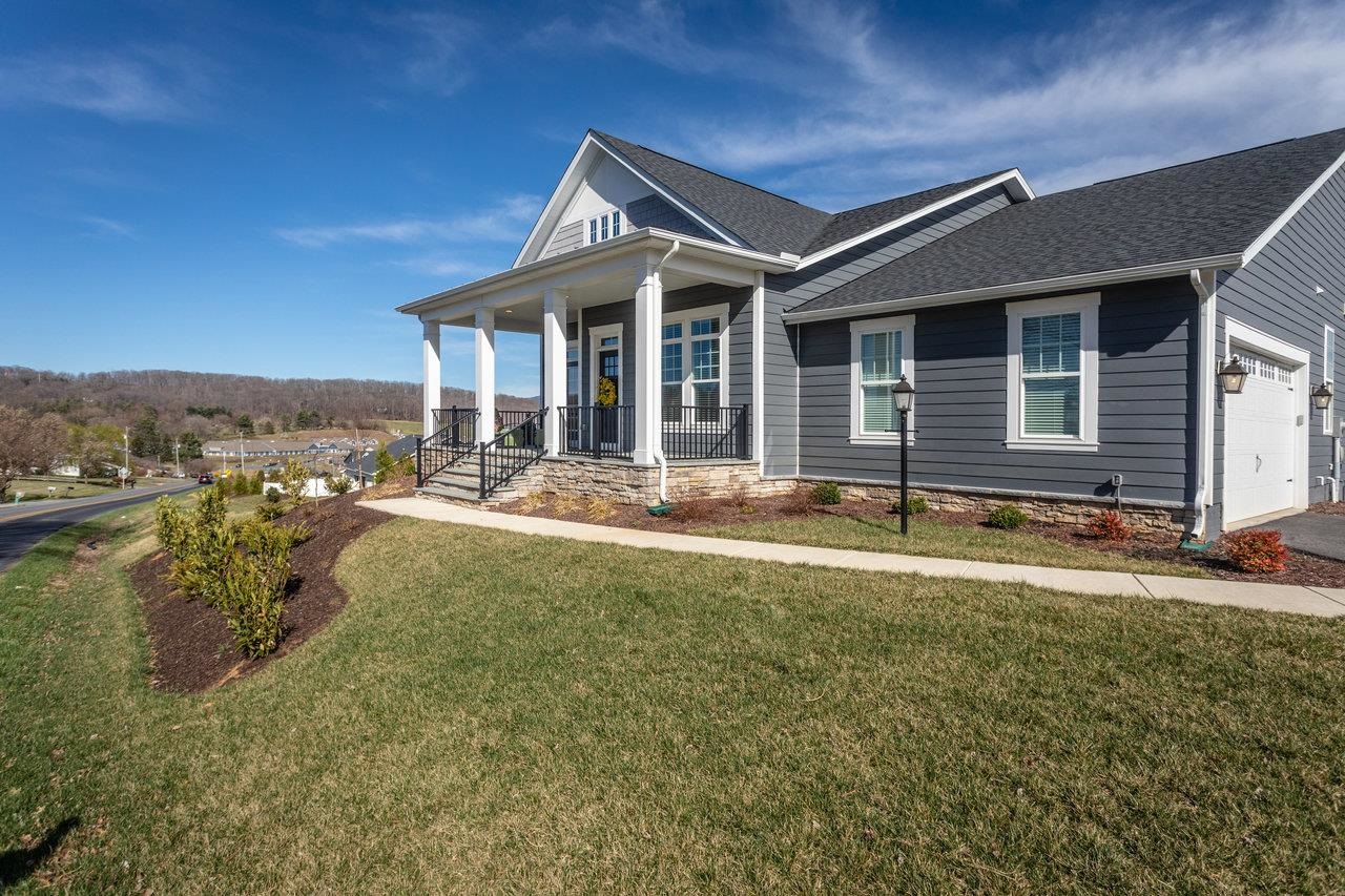 717 BOYERS RD