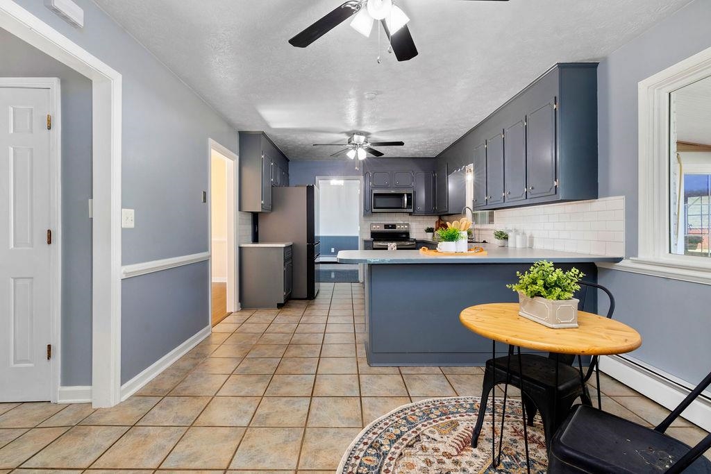 237 DOMINION DR