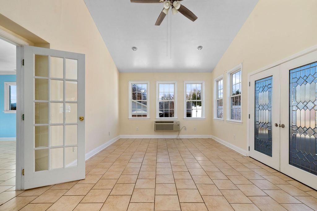 237 DOMINION DR