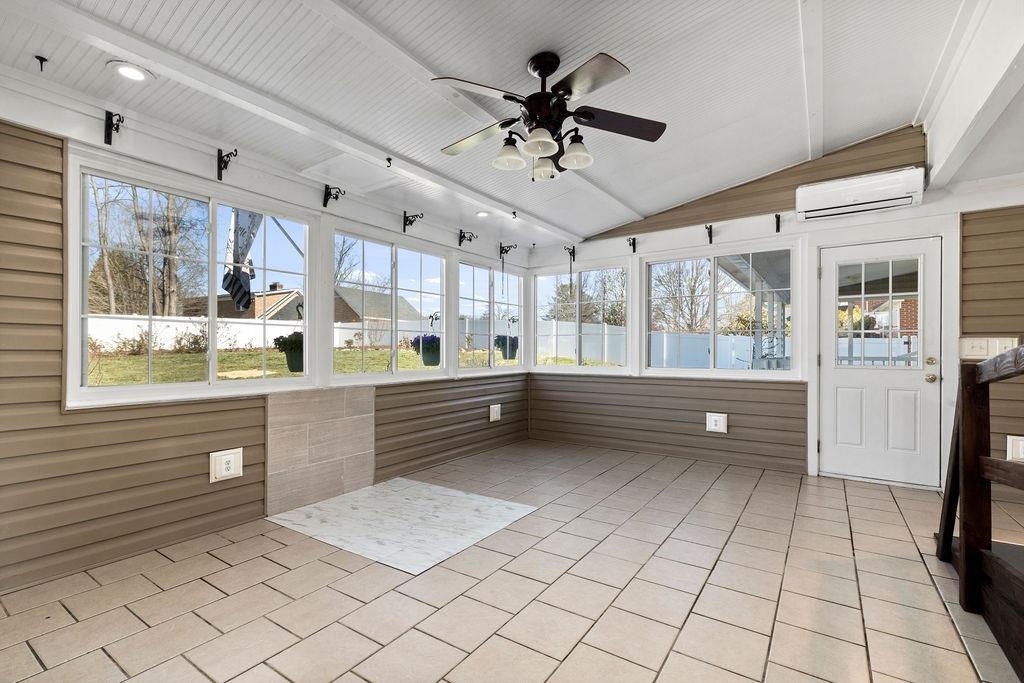 237 DOMINION DR