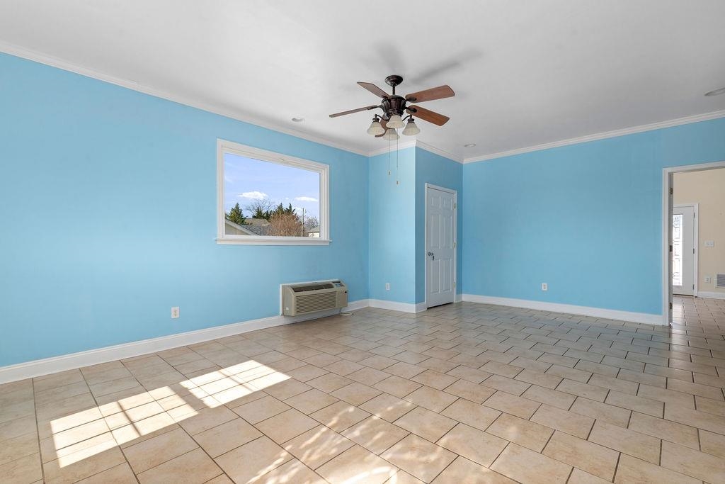 237 DOMINION DR