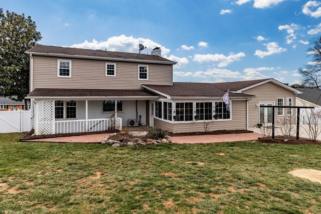 237 DOMINION DR