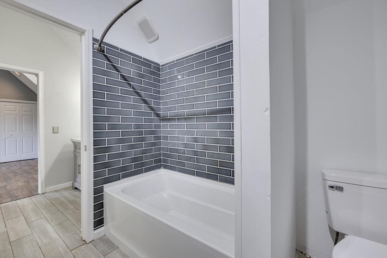 11193 INDIAN TRAIL RD