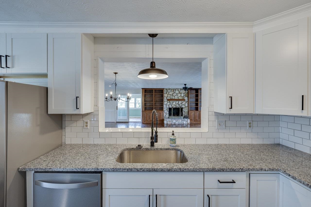 11193 INDIAN TRAIL RD