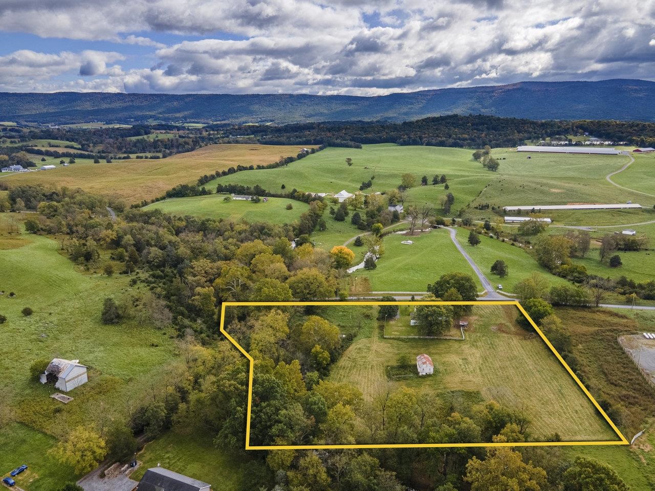 11193 INDIAN TRAIL RD