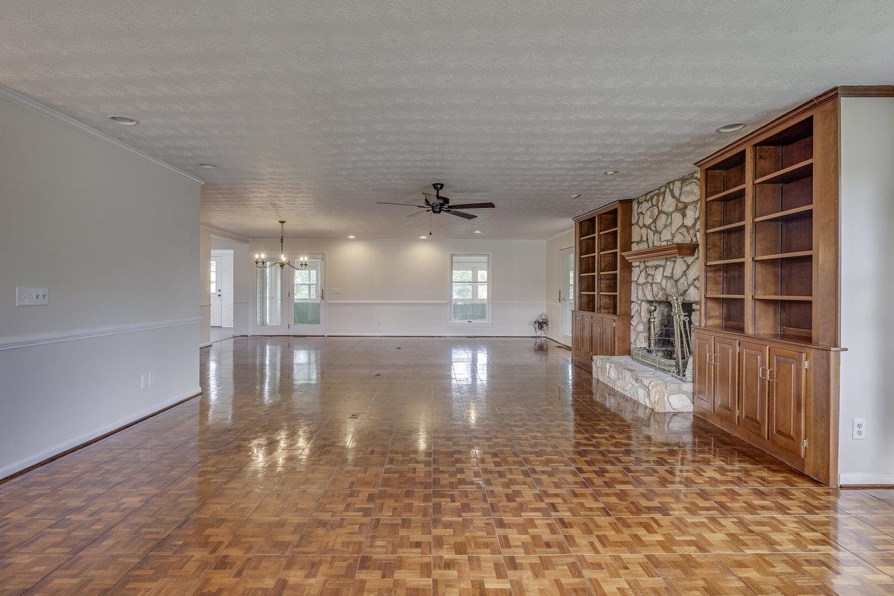 11193 INDIAN TRAIL RD