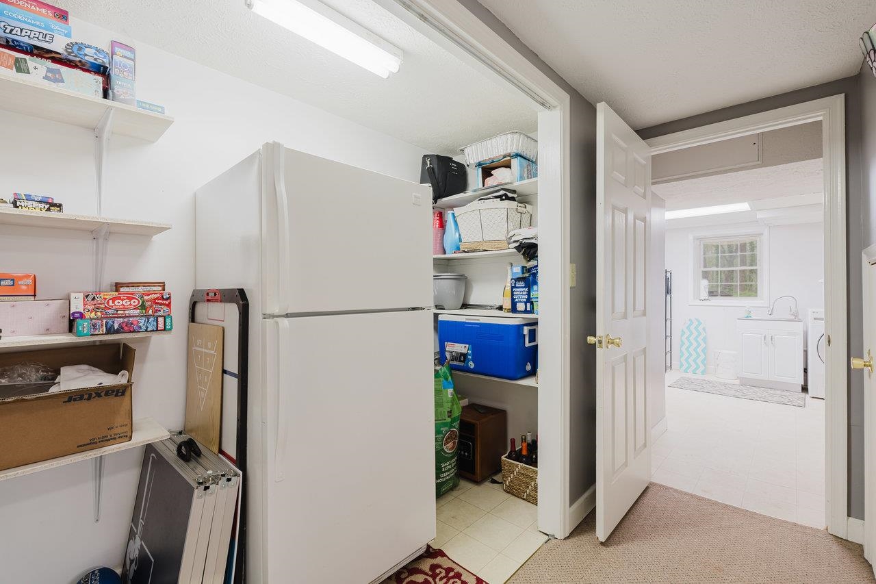 104 HUNTSHIRE PL