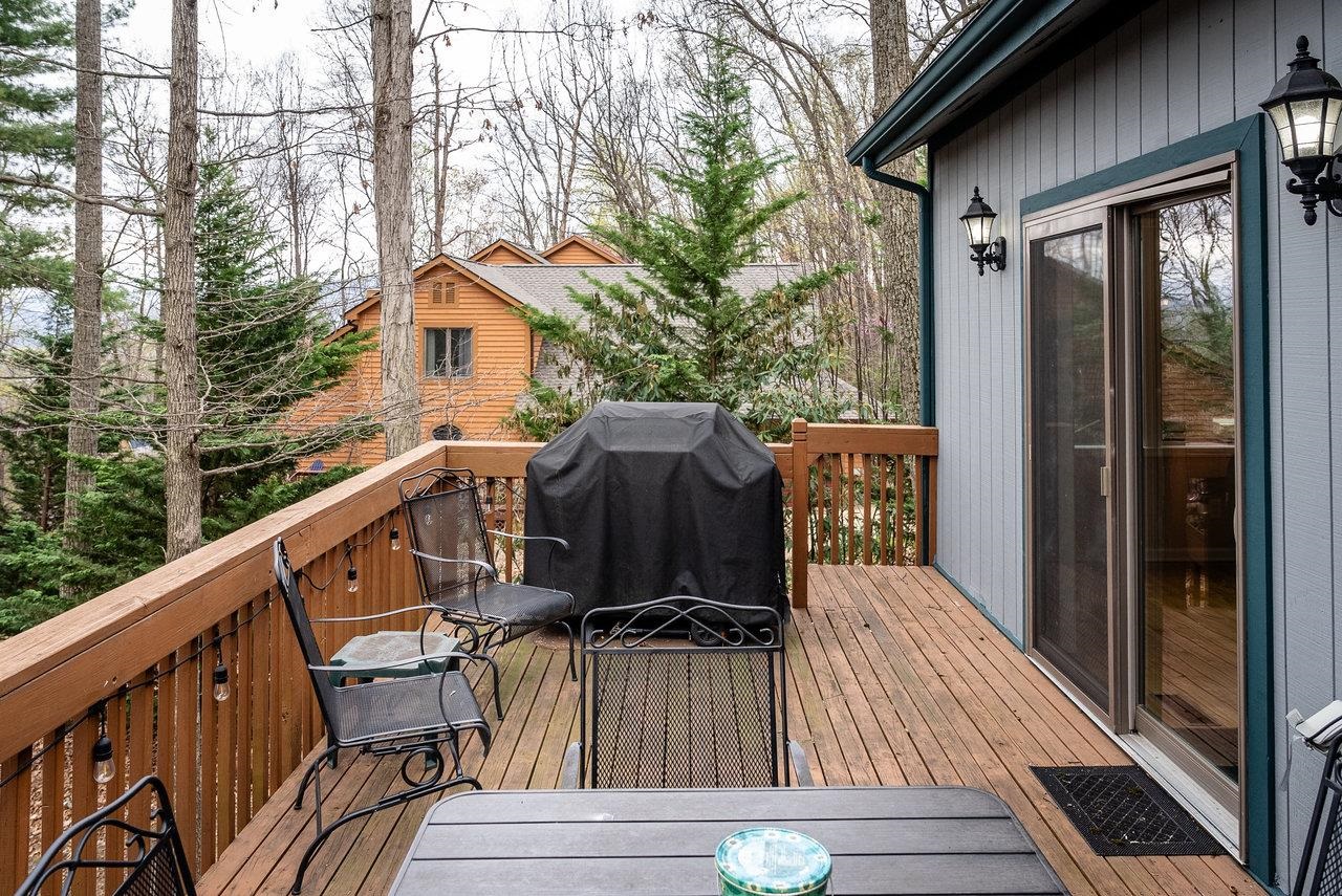155 JESSAMINE PL