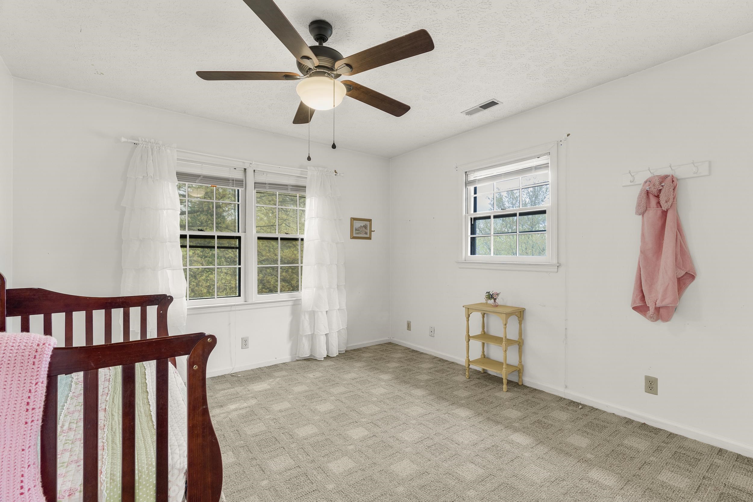 50 WOODLAND DR