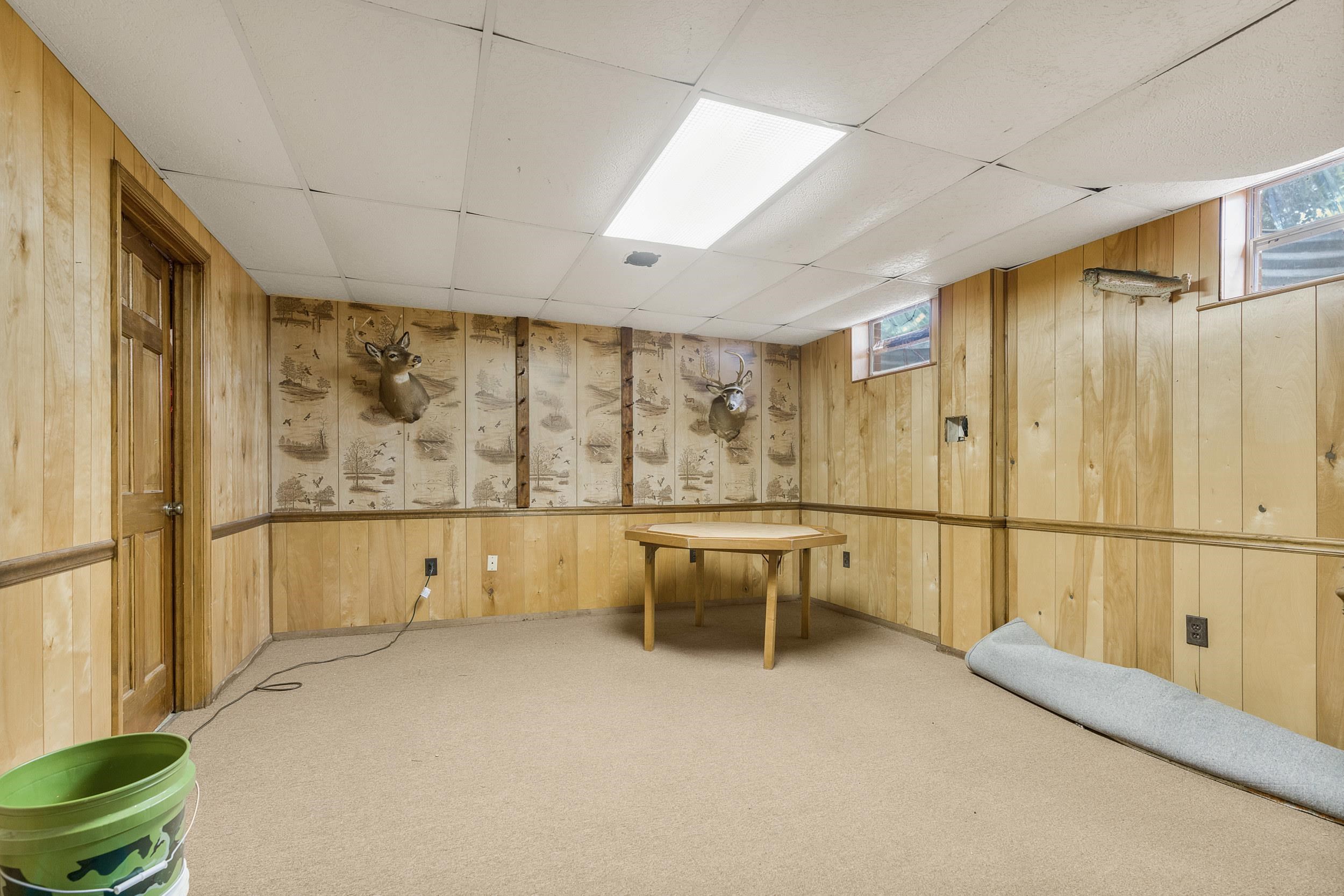 50 WOODLAND DR