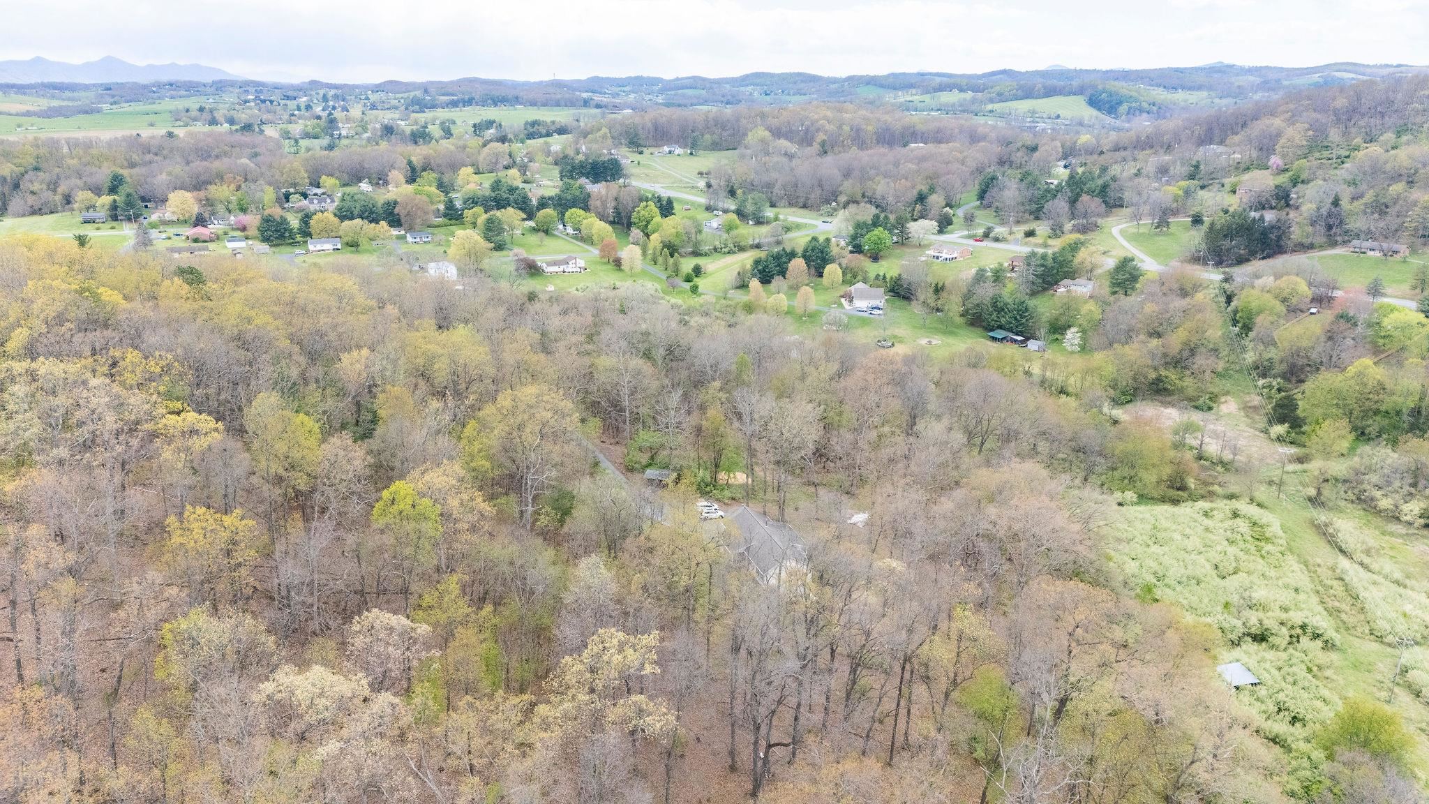 86 SPITLER CIR