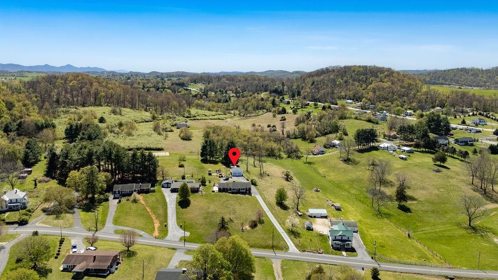 101 GREENVILLE SCHOOL RD