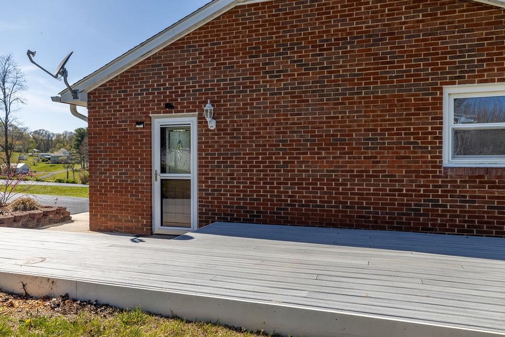 101 GREENVILLE SCHOOL RD