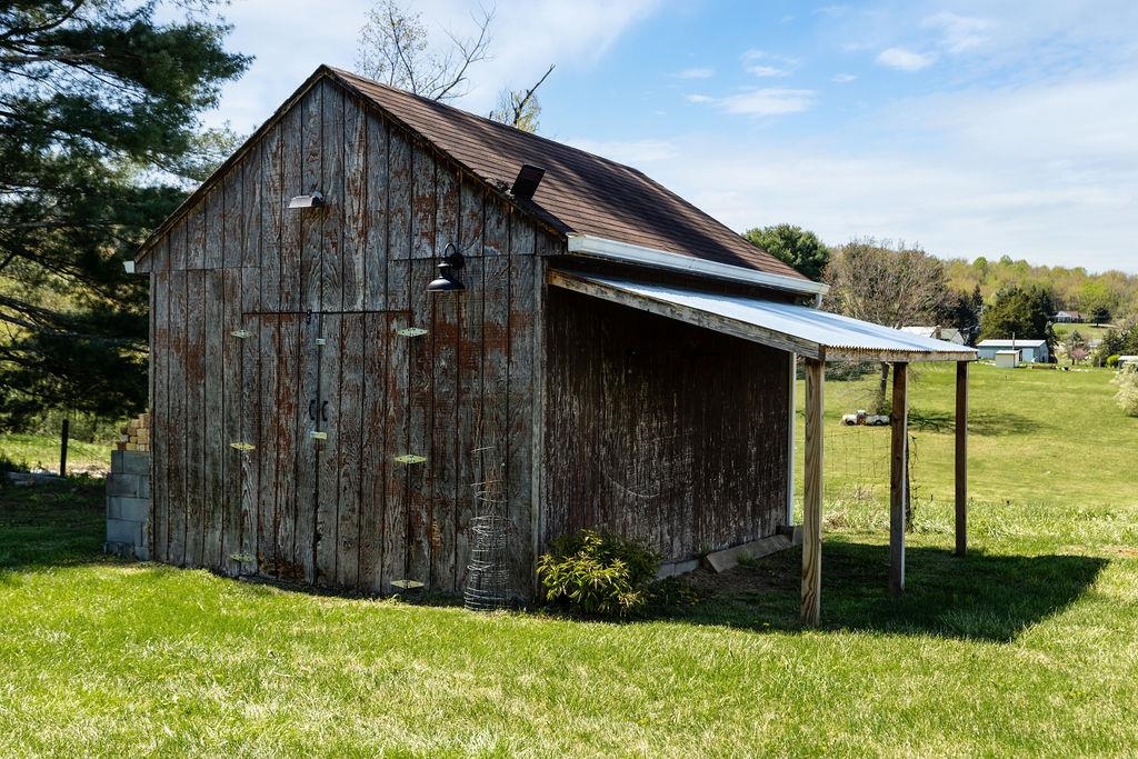 101 GREENVILLE SCHOOL RD