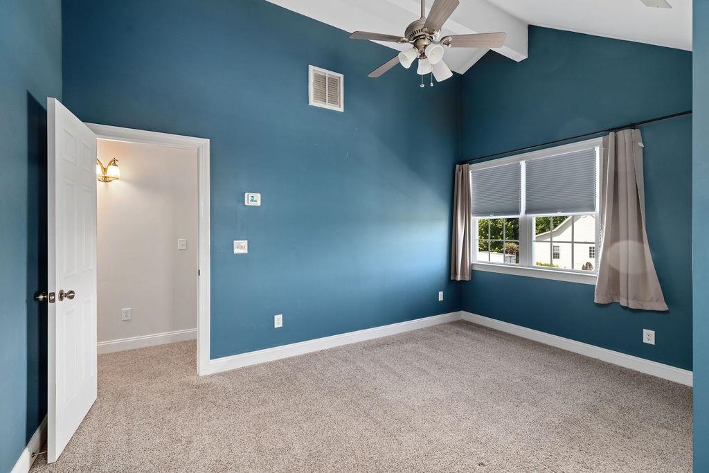 1916 TINKLING SPRING DR