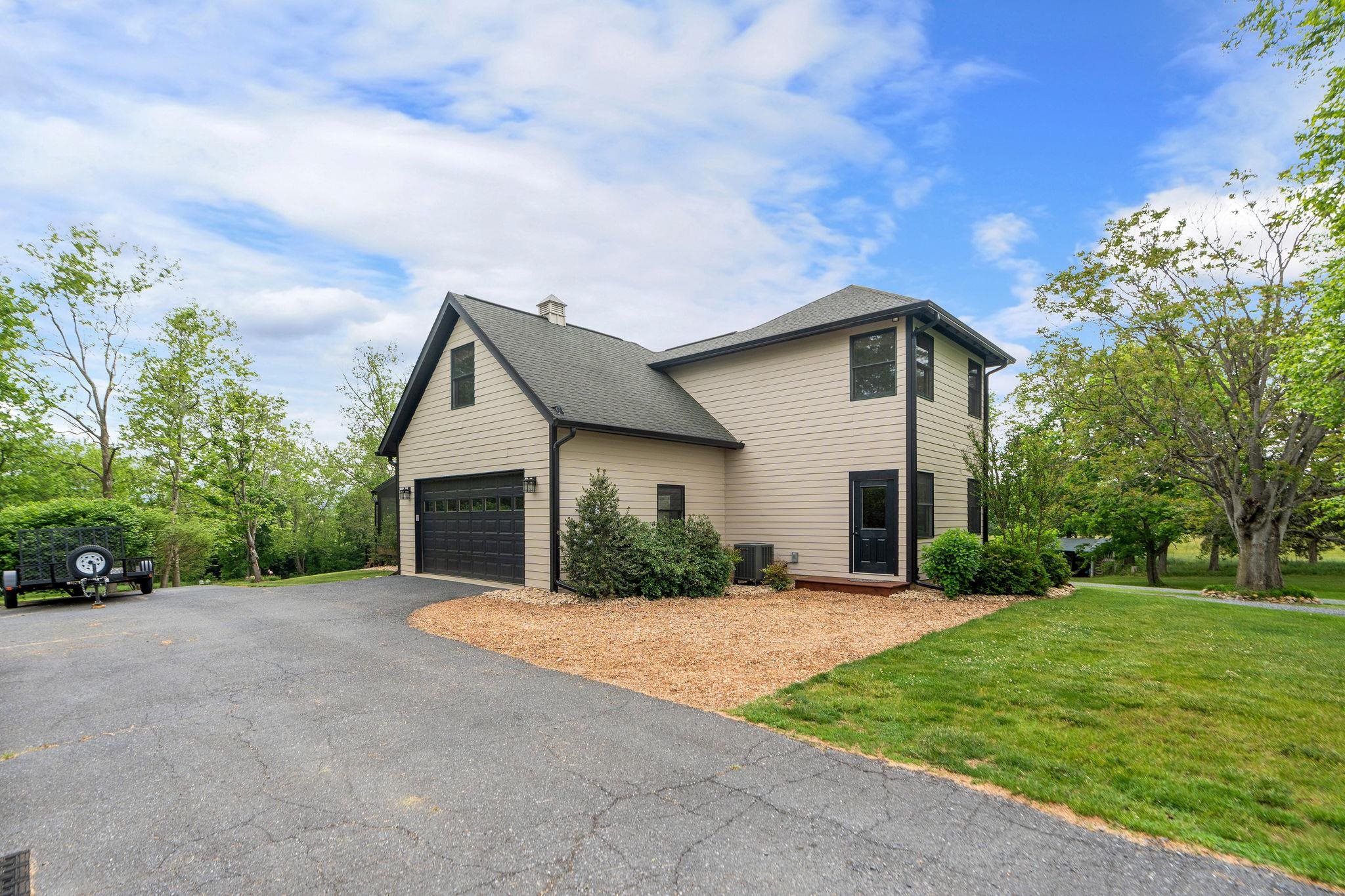 216 LEE ROY RD