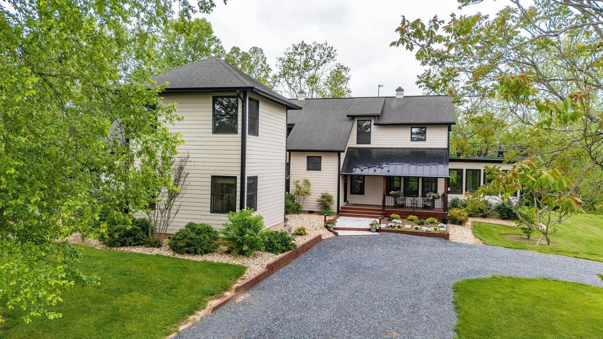216 LEE ROY RD