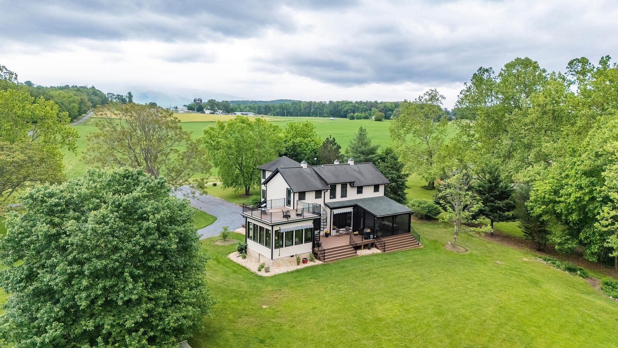 216 LEE ROY RD