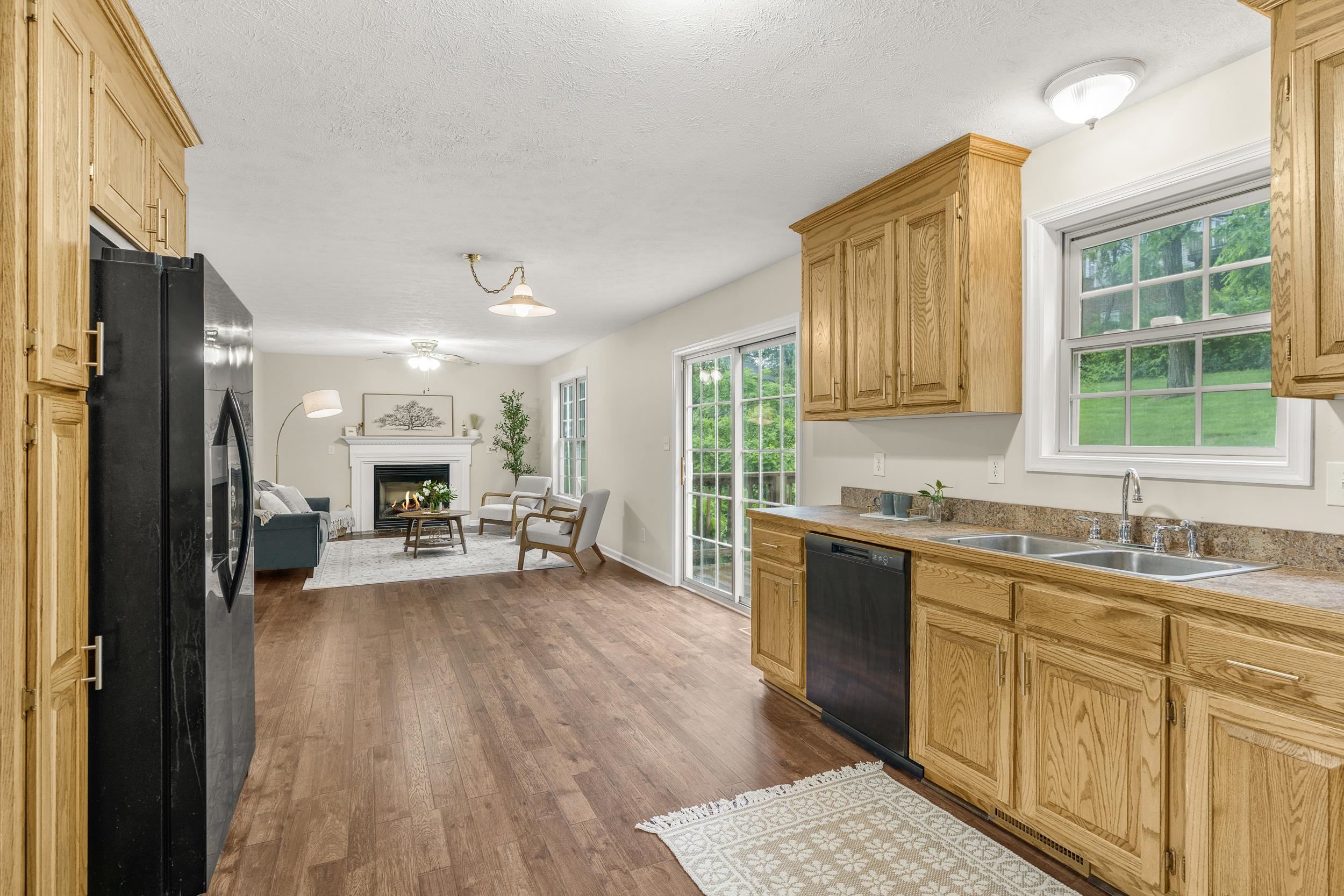 740 CONFEDERACY DR