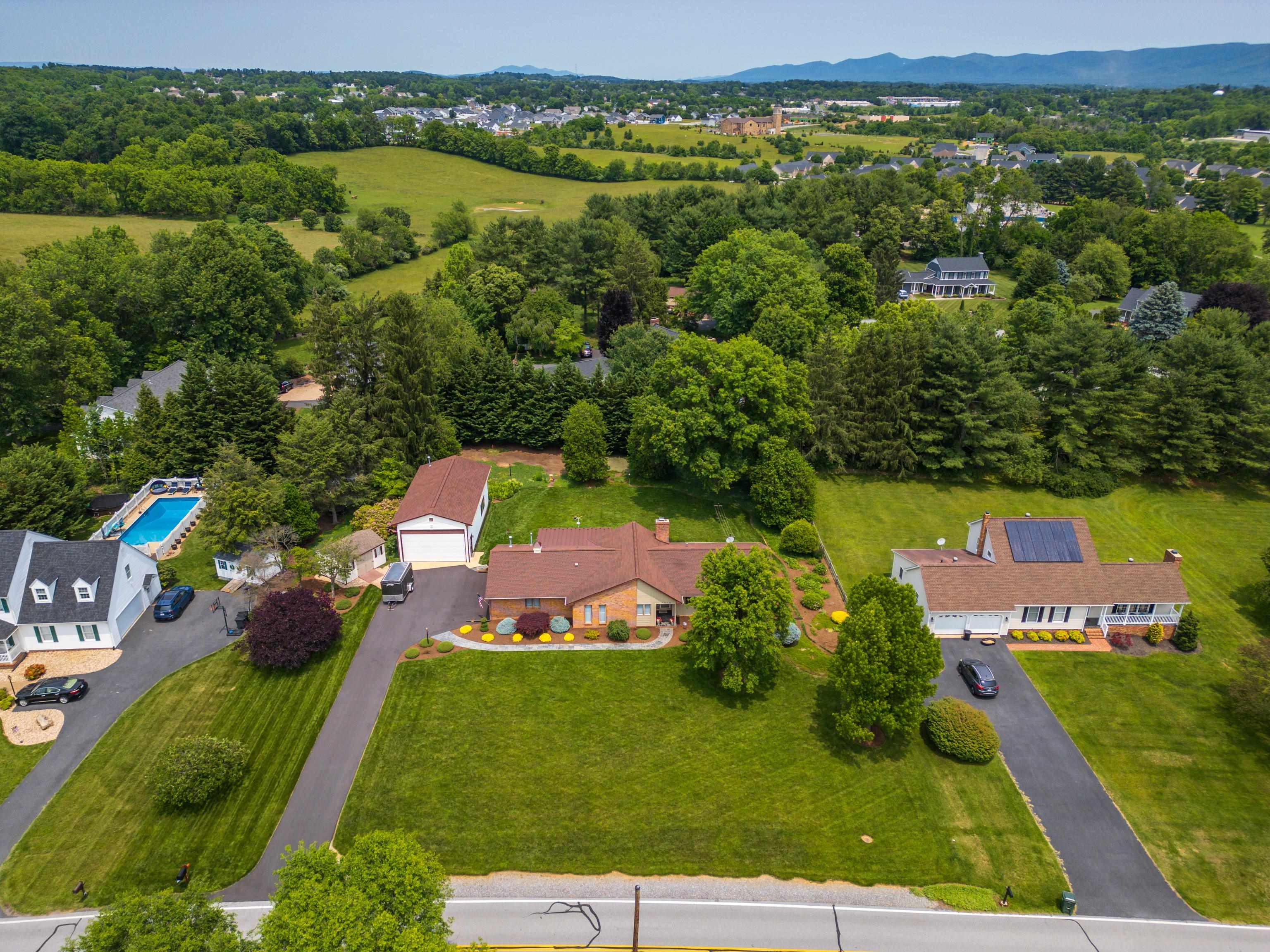 1515 RED TOP ORCHARD RD