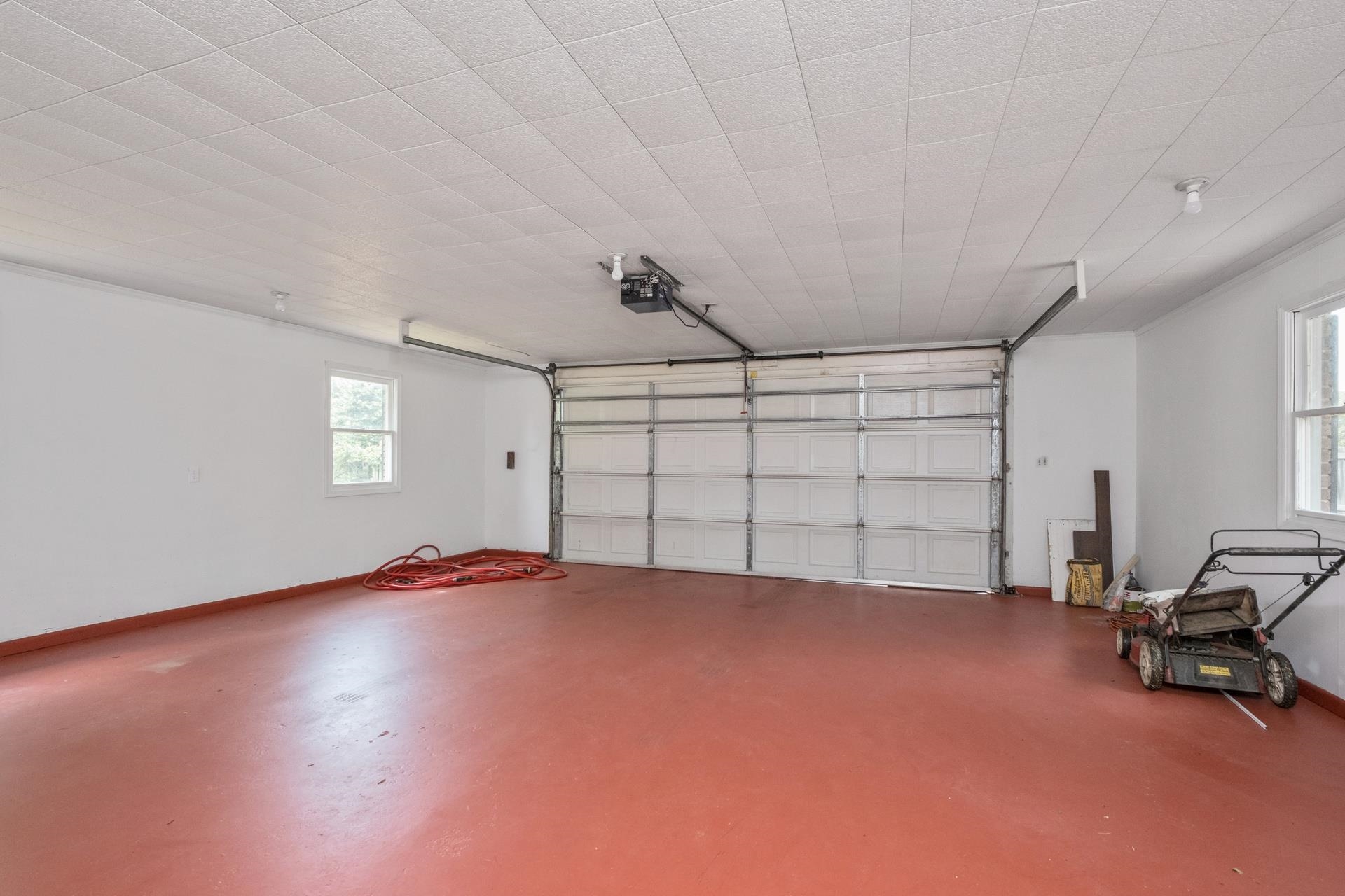 2822 PLANTATION LN