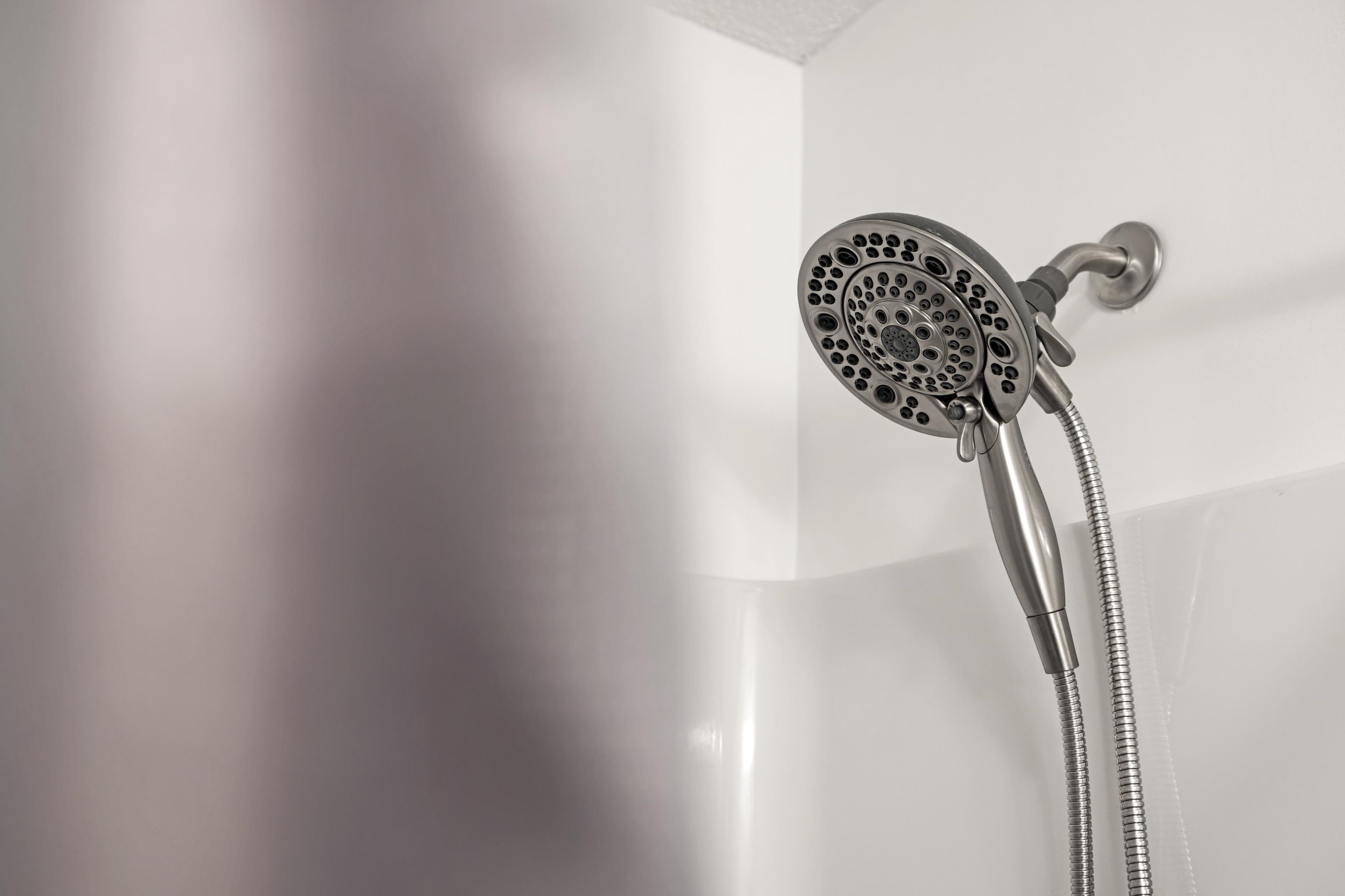 1653 LITTLE RIVER RD