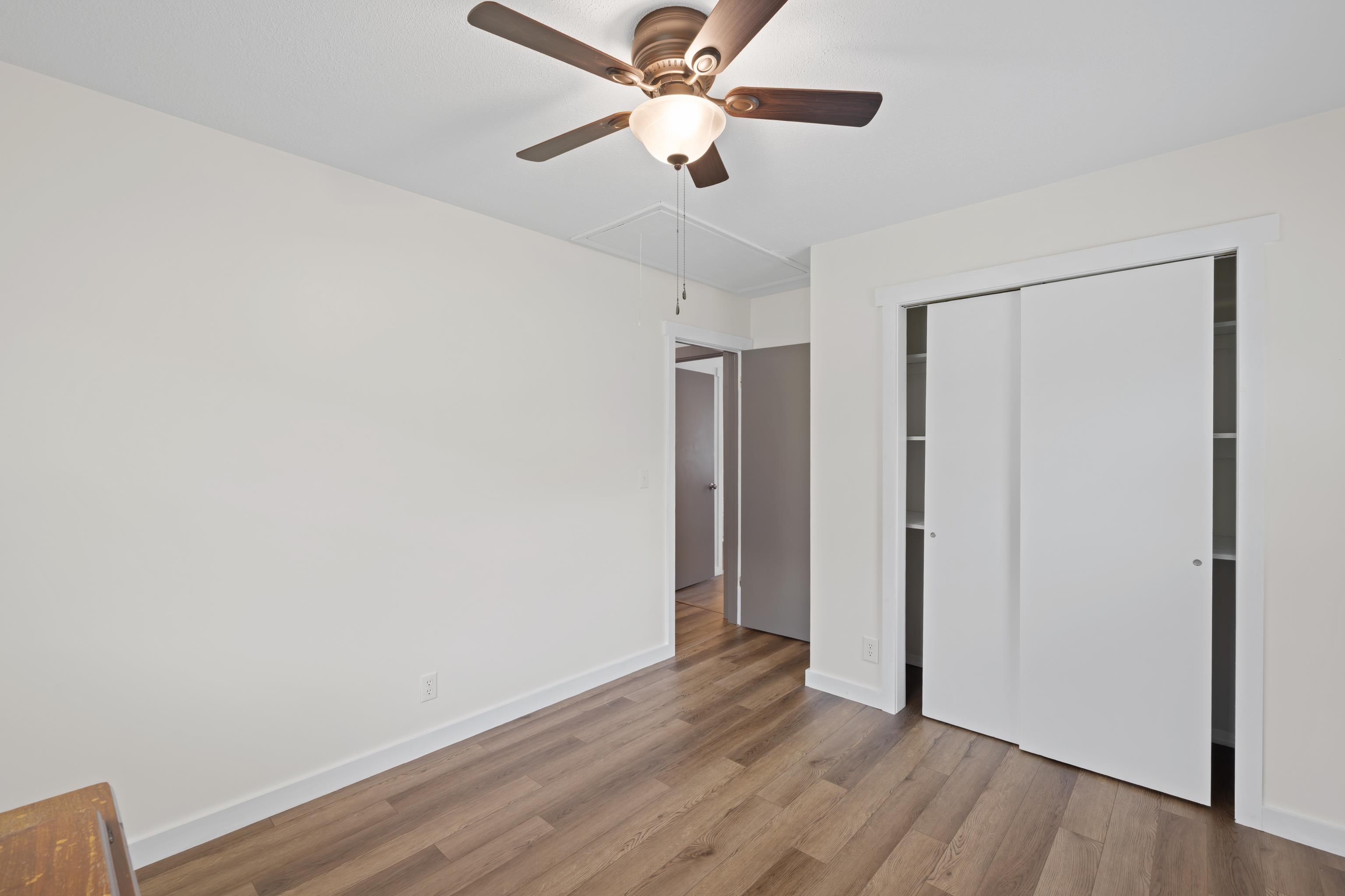 1653 LITTLE RIVER RD