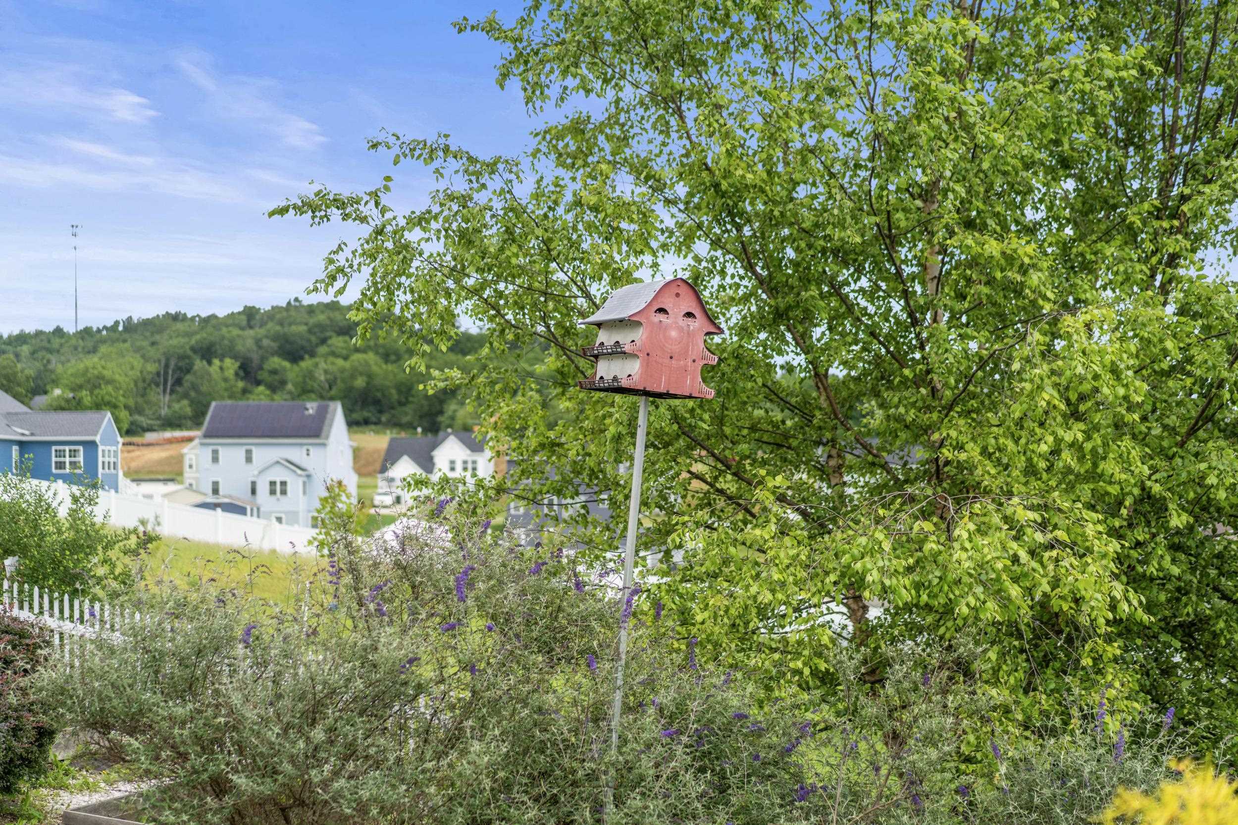 21 UPLAND CT