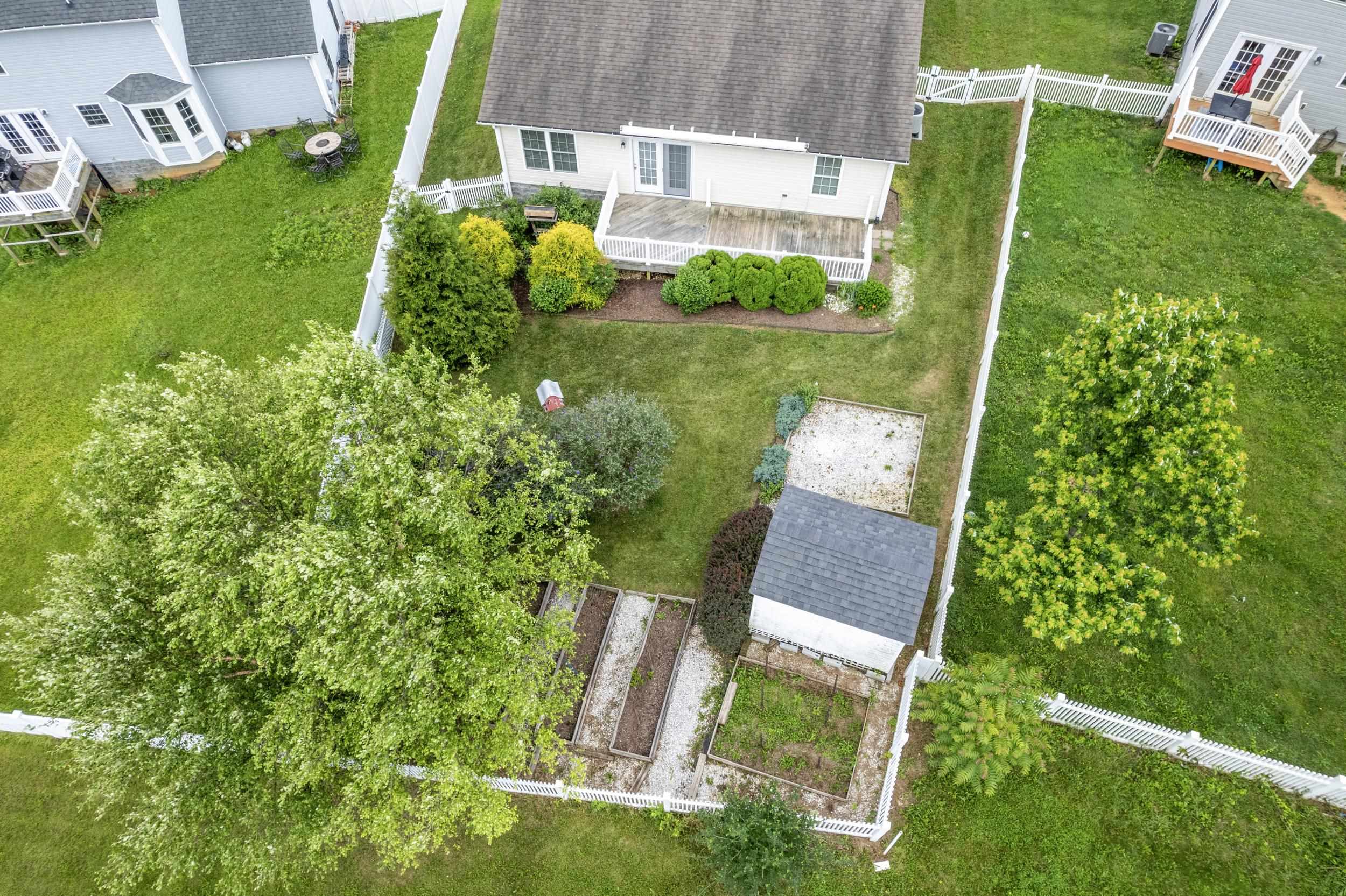 21 UPLAND CT
