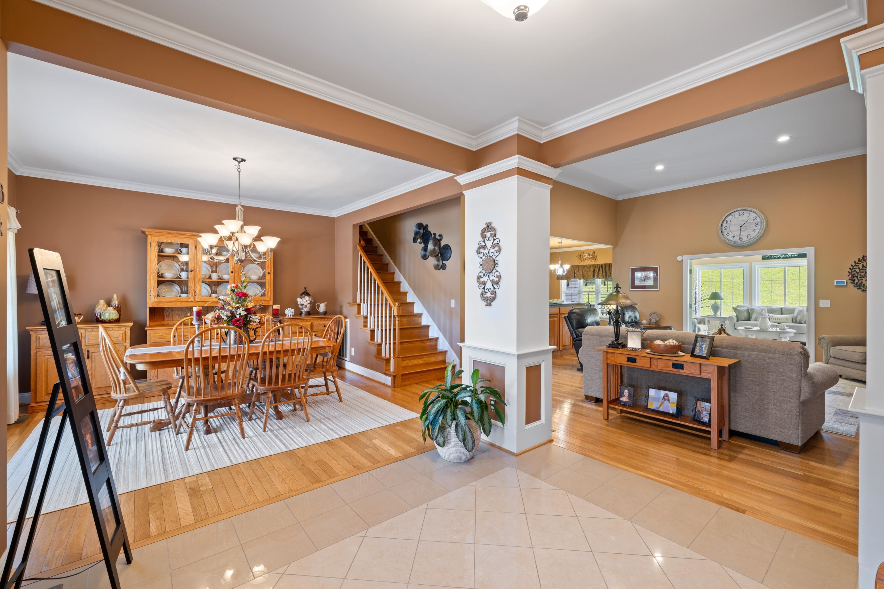 105 MIDVALE CROSSING