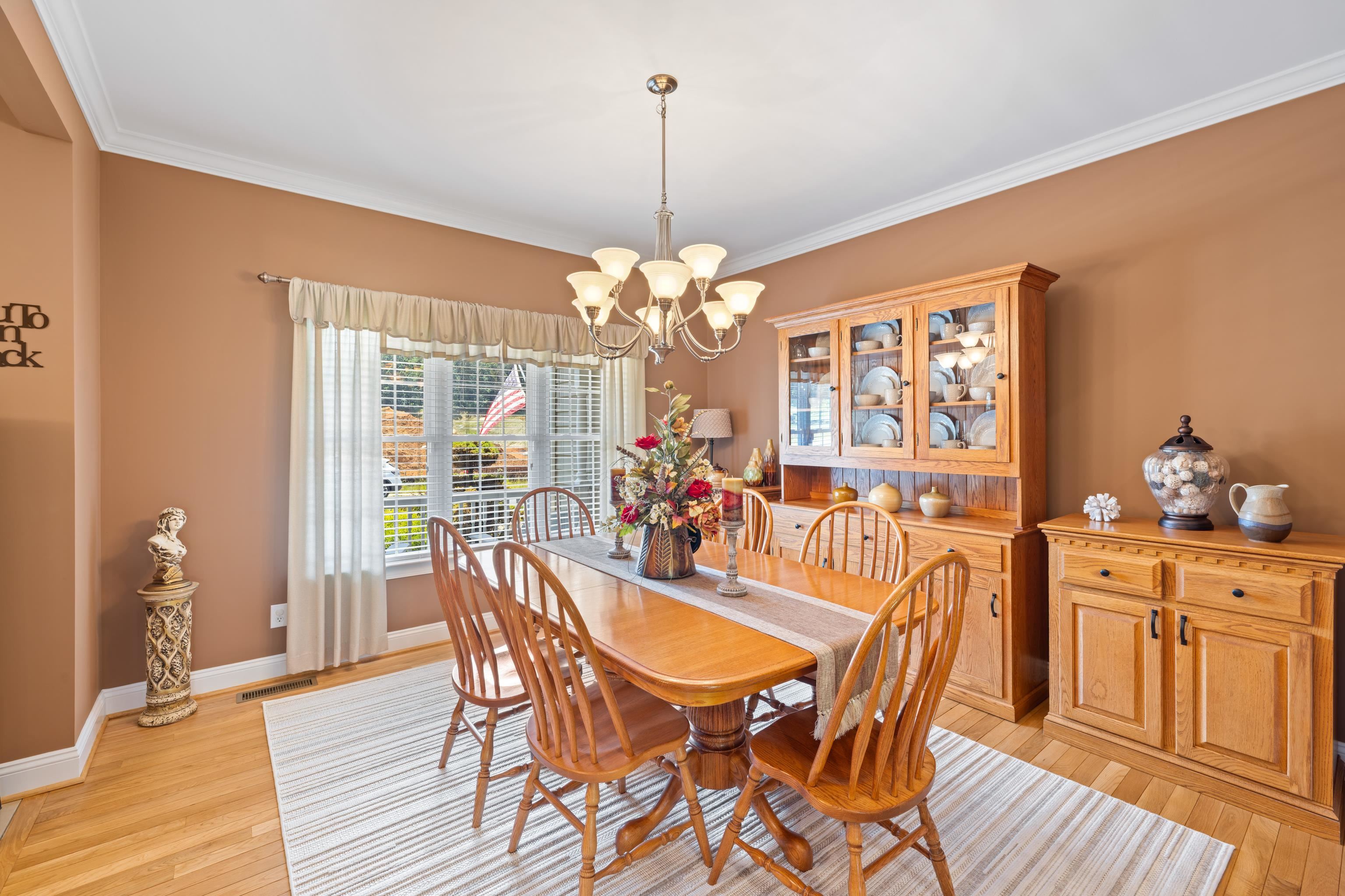 105 MIDVALE CROSSING