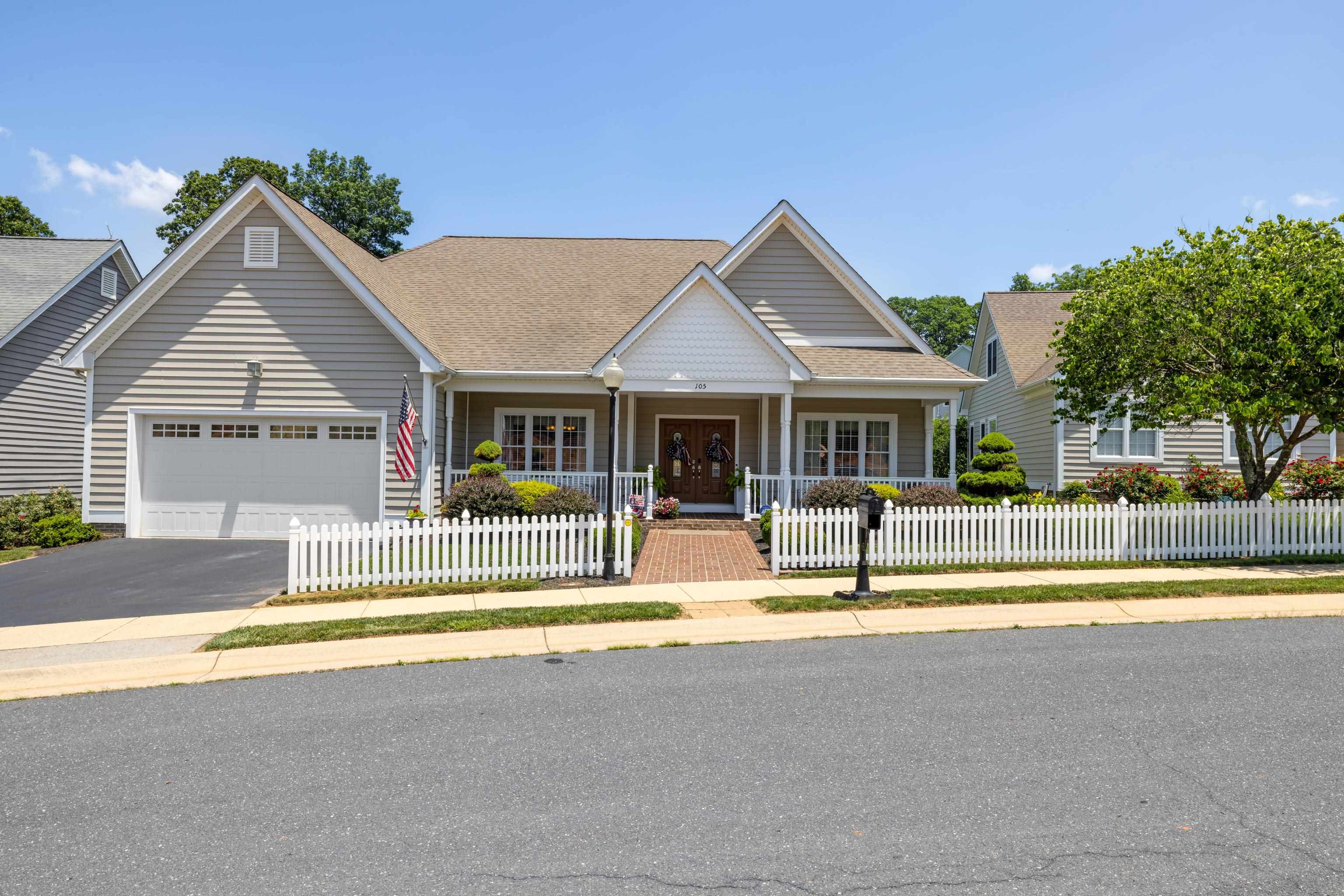 105 MIDVALE CROSSING